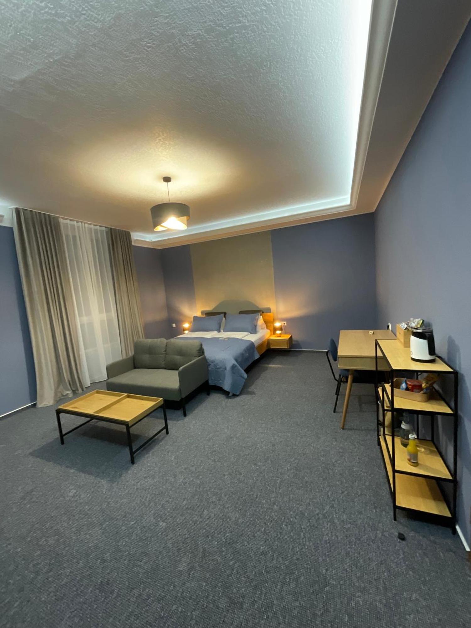 Hotel Residenz Luxury Apartments Metzingen  Exterior photo
