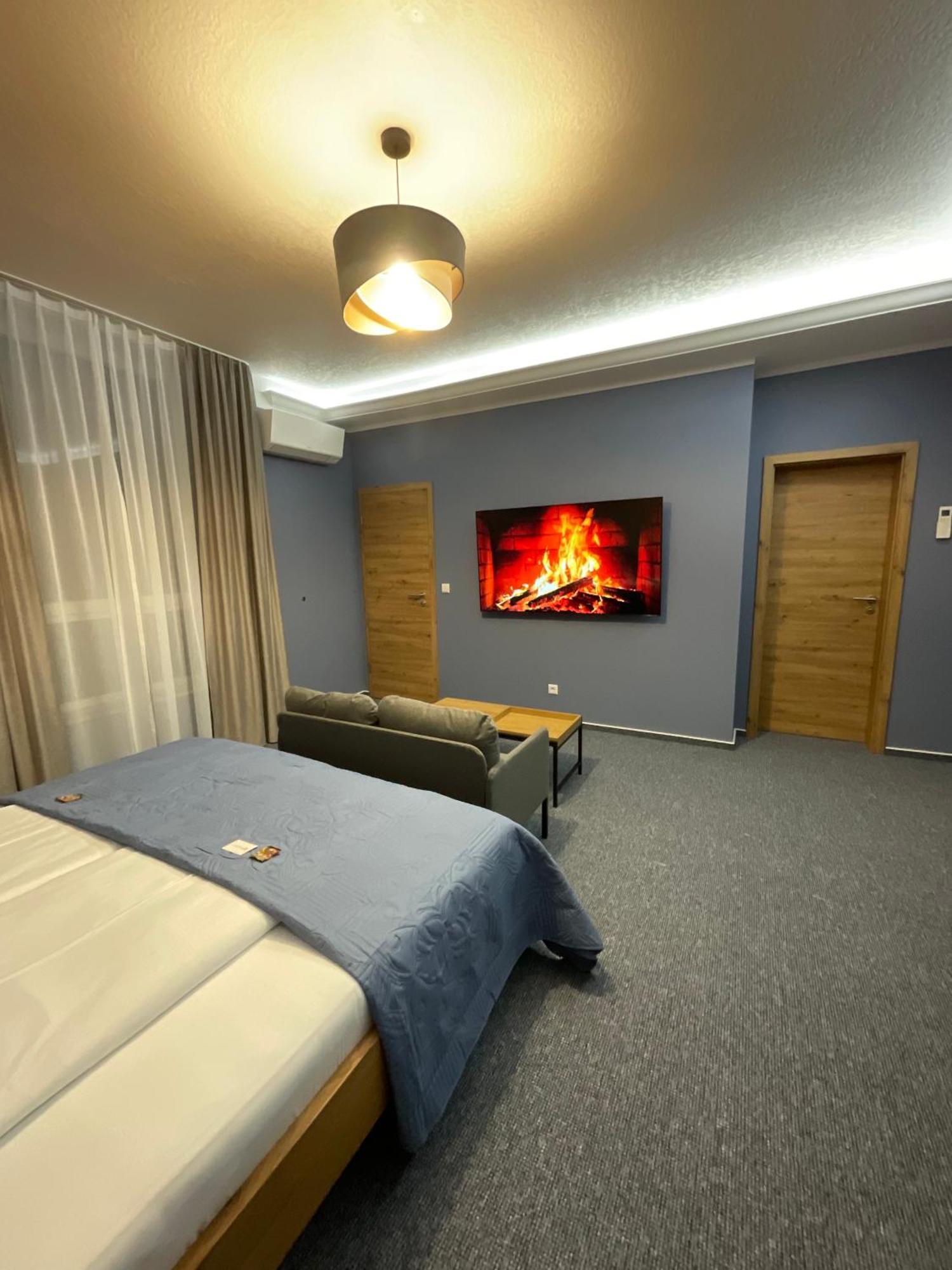 Hotel Residenz Luxury Apartments Metzingen  Exterior photo