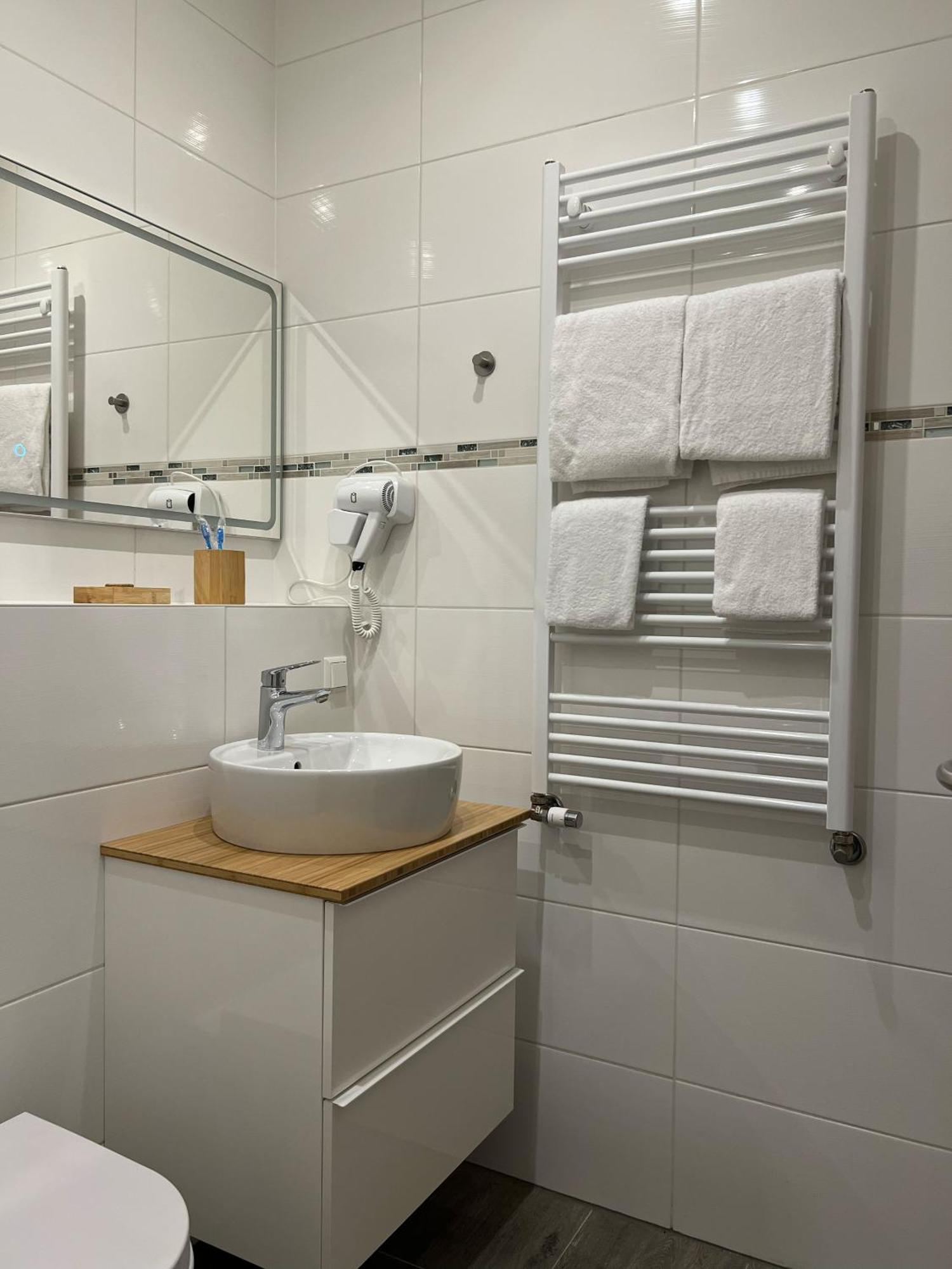 Hotel Residenz Luxury Apartments Metzingen  Exterior photo